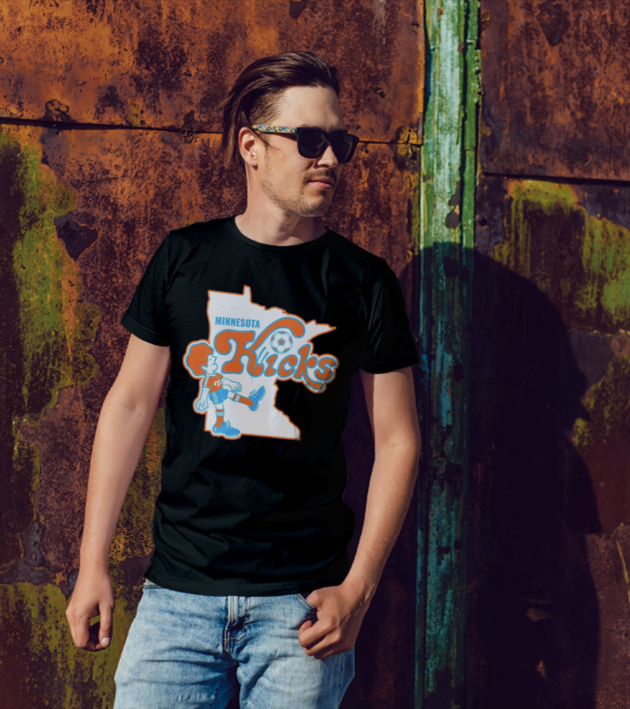 Minnesota Kicks Soccer Player In State Outline T-Shirt