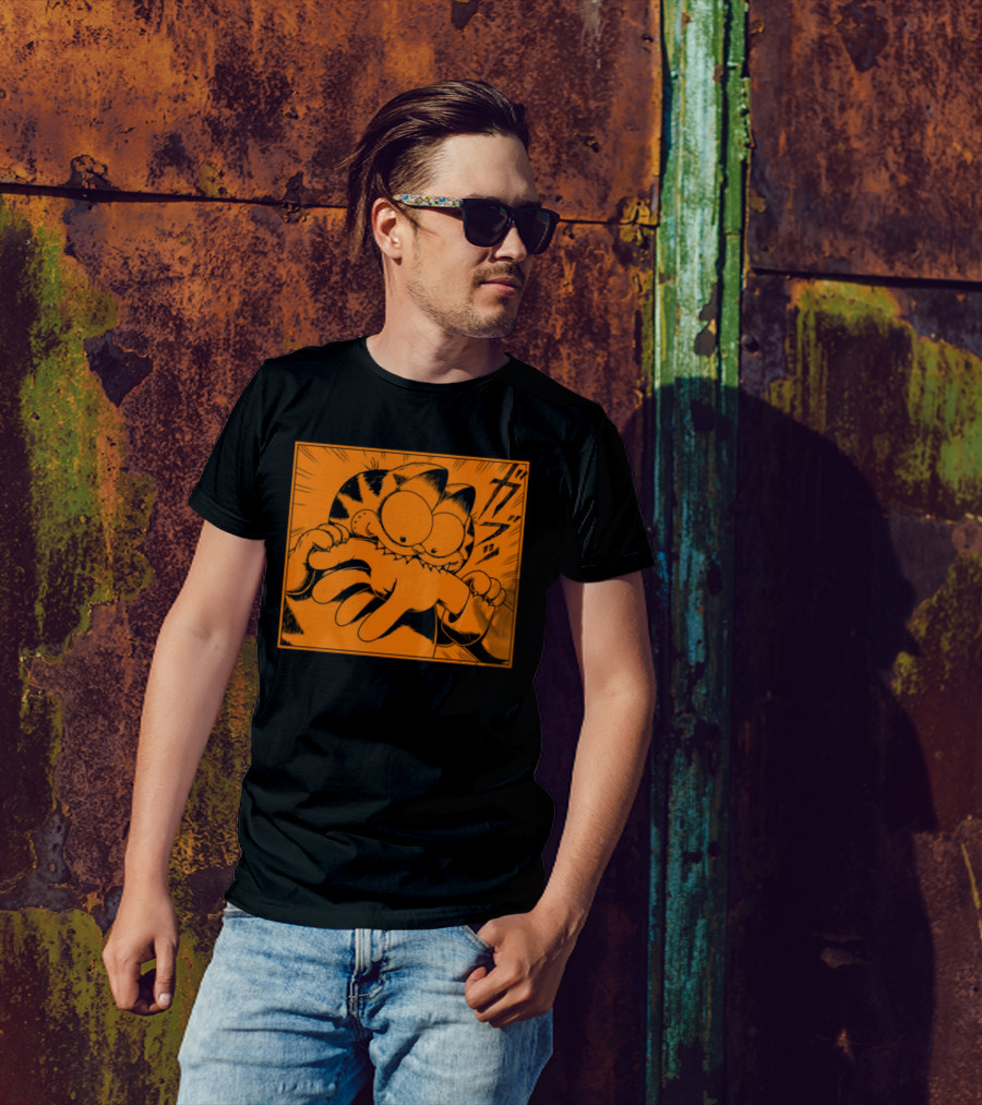 Garfield Manga Style Bite Hand Comic Panel T-Shirt