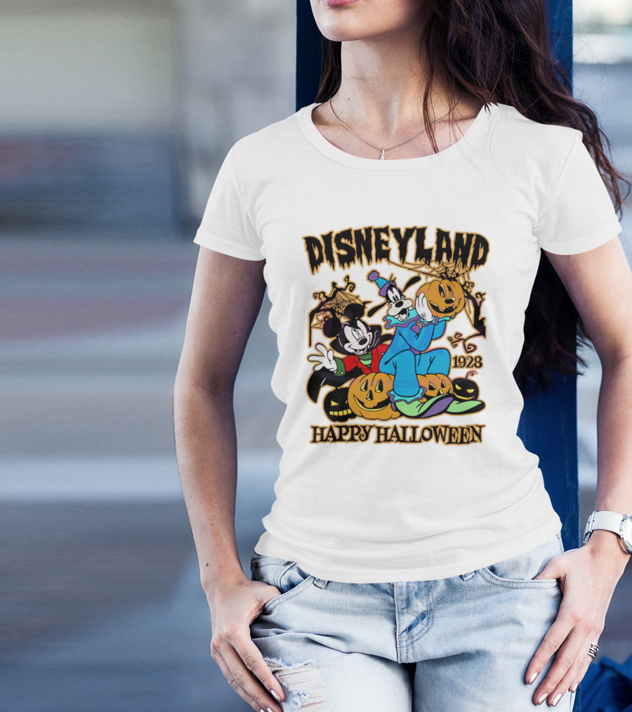 Disneyland Happy Halloween 1928 Mickey Goofy Pumpkins T-Shirt