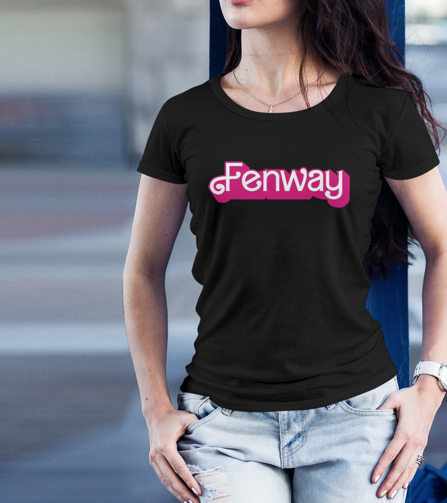 Fenway Barbie Vintage Pink Logo结合 T-Shirt