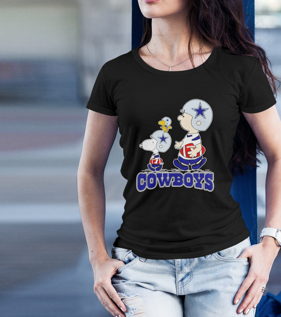 Dallas Cowboys Snoopy Charlie Brown Woodstock Football Helmets T-Shirt