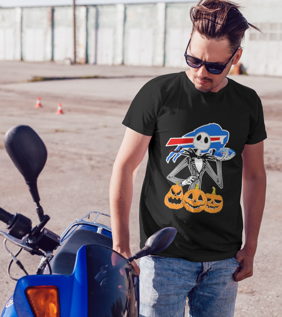 Buffalo Bills Jack Skellington Holding Football Halloween Pumpkins T-Shirt