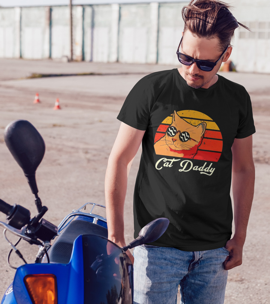 Vintage Cat Daddy Retro Sunglasses Sunburst T-Shirt