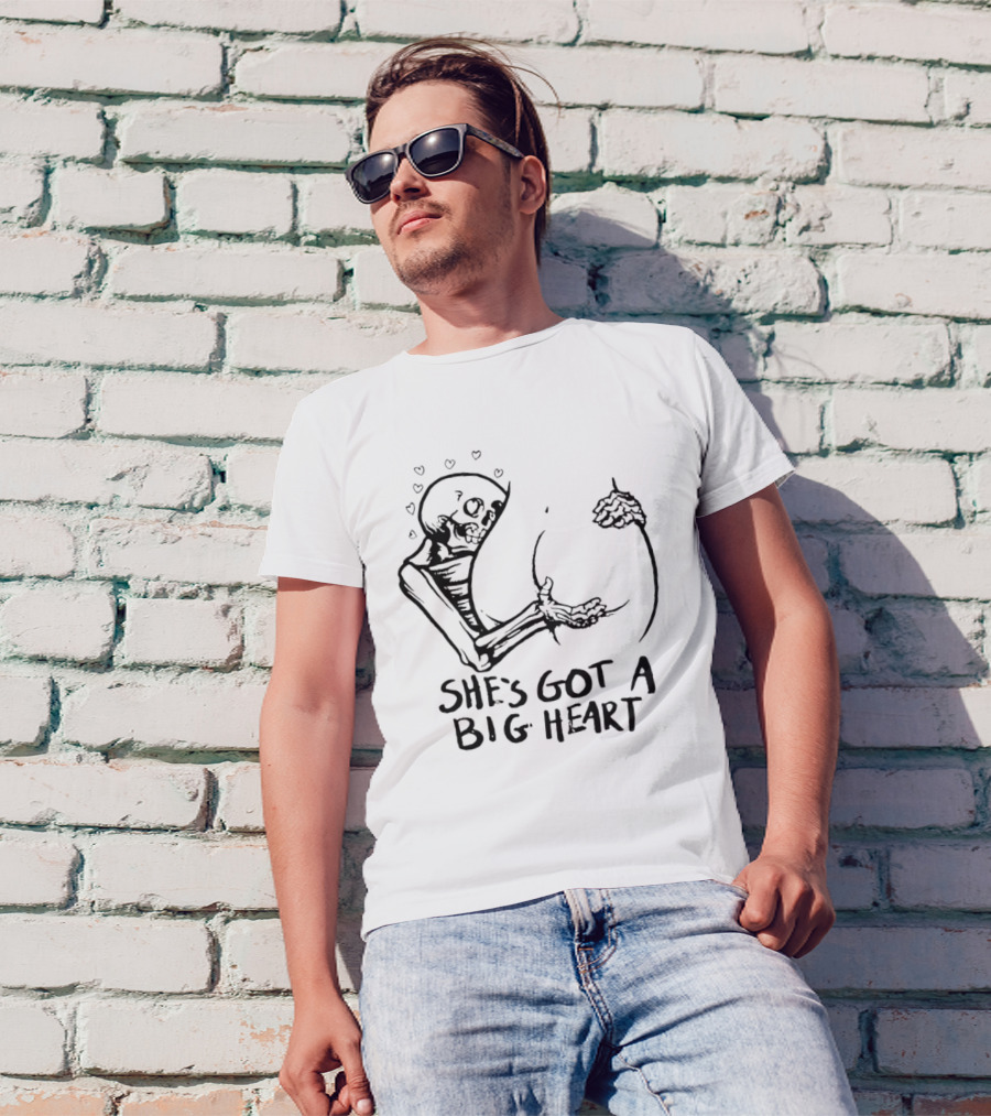 She's Got A Big Heart Skeleton Hugging T-Shirt