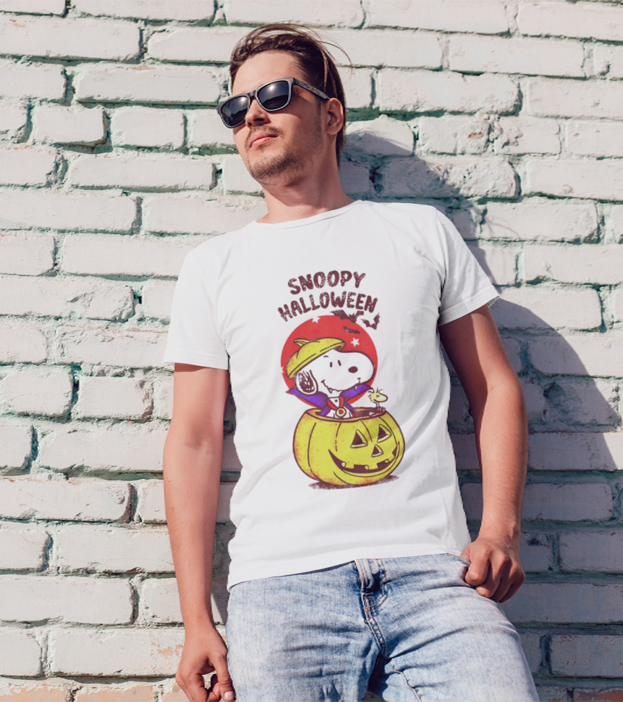 Snoopy Halloween Woodstock Peanuts Pumpkin T-Shirt