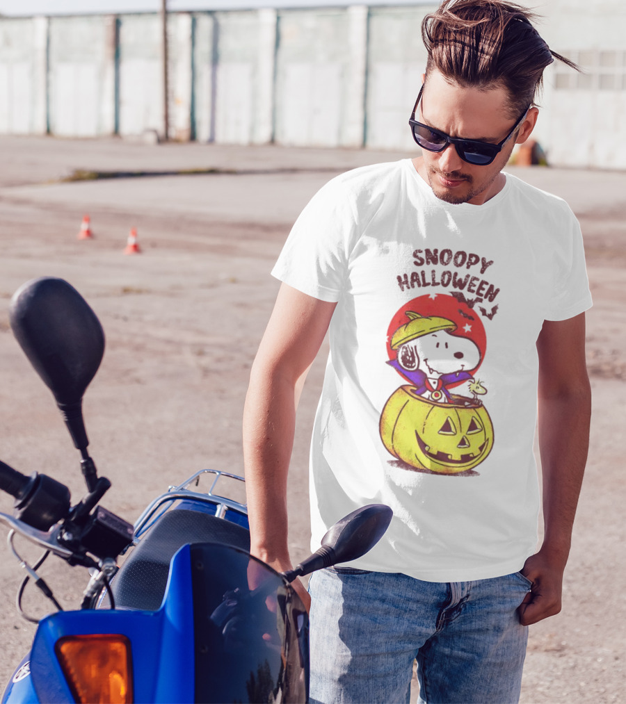 Snoopy Halloween Woodstock Peanuts Pumpkin T-Shirt