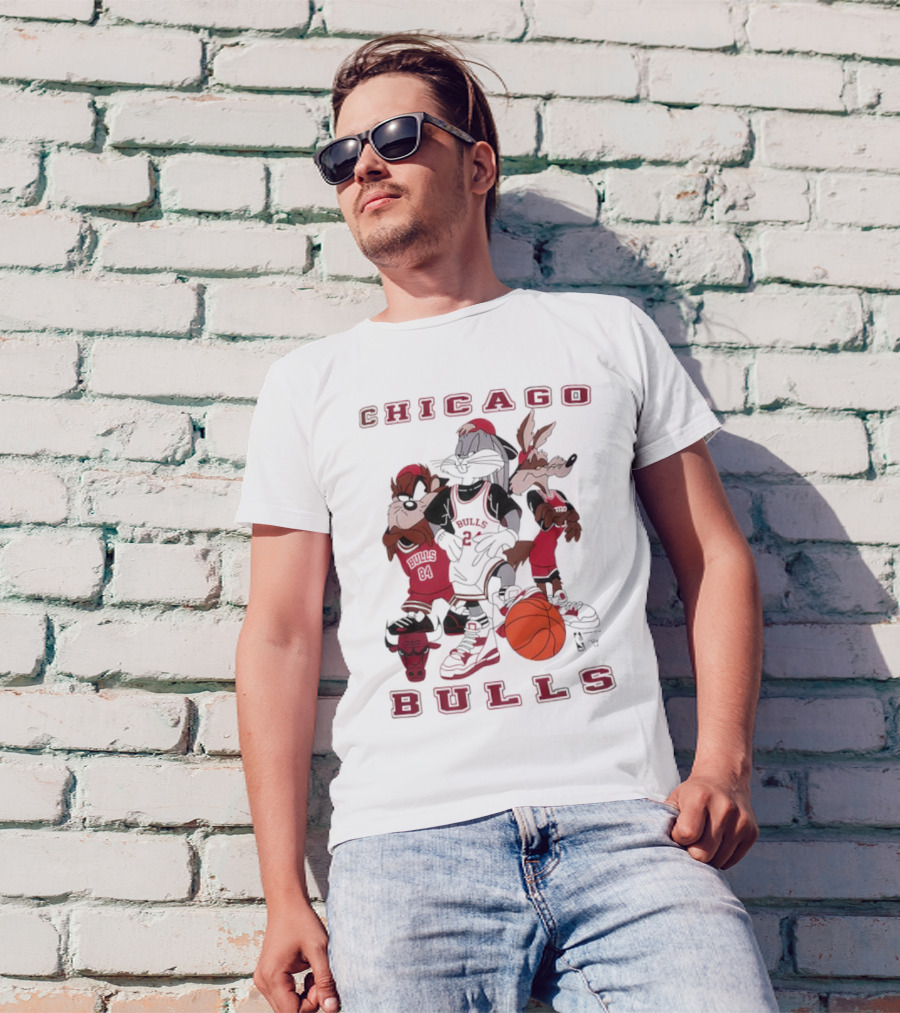 Chicago Bulls Basketball Looney Tunes Characters T-Shirt