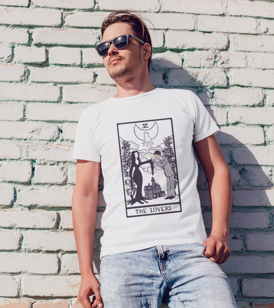 Vampire Lovers VI Tarot Card Gothic Castle And Bat T-Shirt