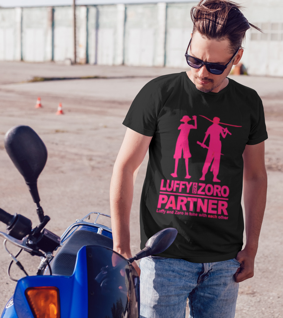 Luffy And Zoro Partner In Tune With Each Other T-Shirt