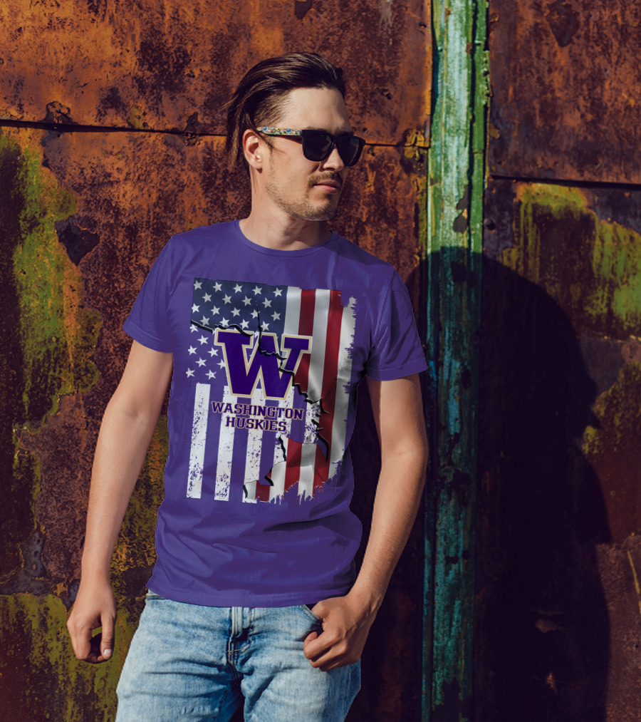 Washington Huskies W Logo American Flag T-Shirt