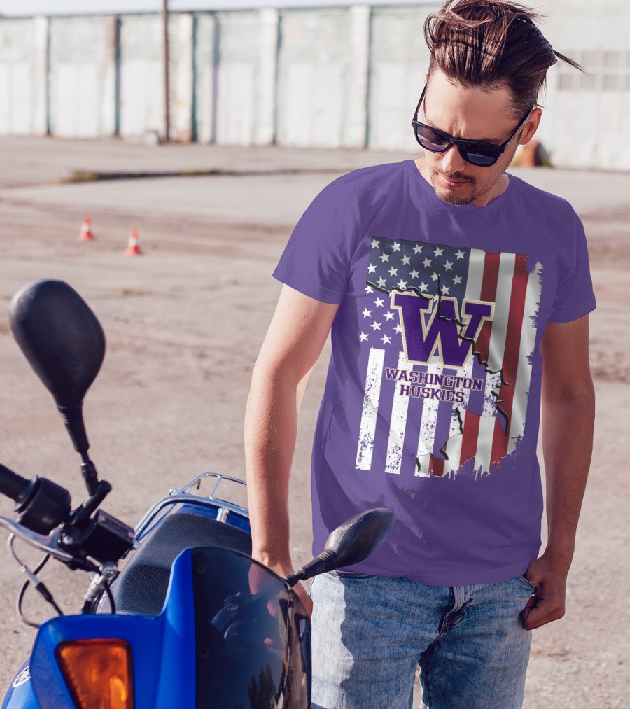 Washington Huskies W Logo American Flag T-Shirt