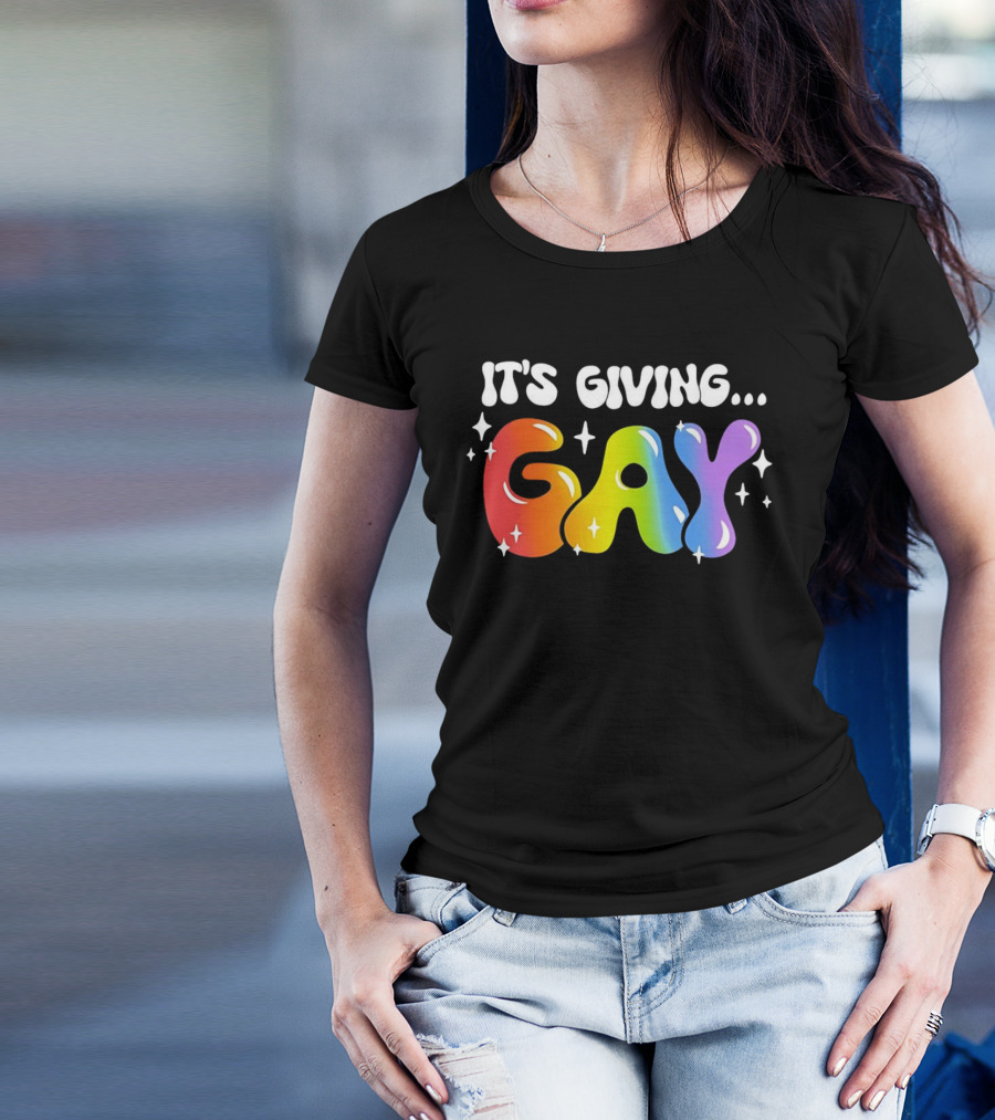 It's Giving Gay Pride Rainbow Sparkles T-Shirt