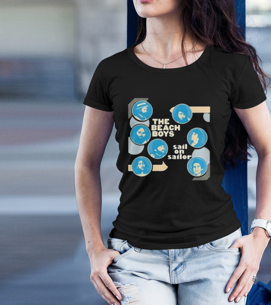 The Beach Boys Sail On Sailor Retro Blue Circles T-Shirt