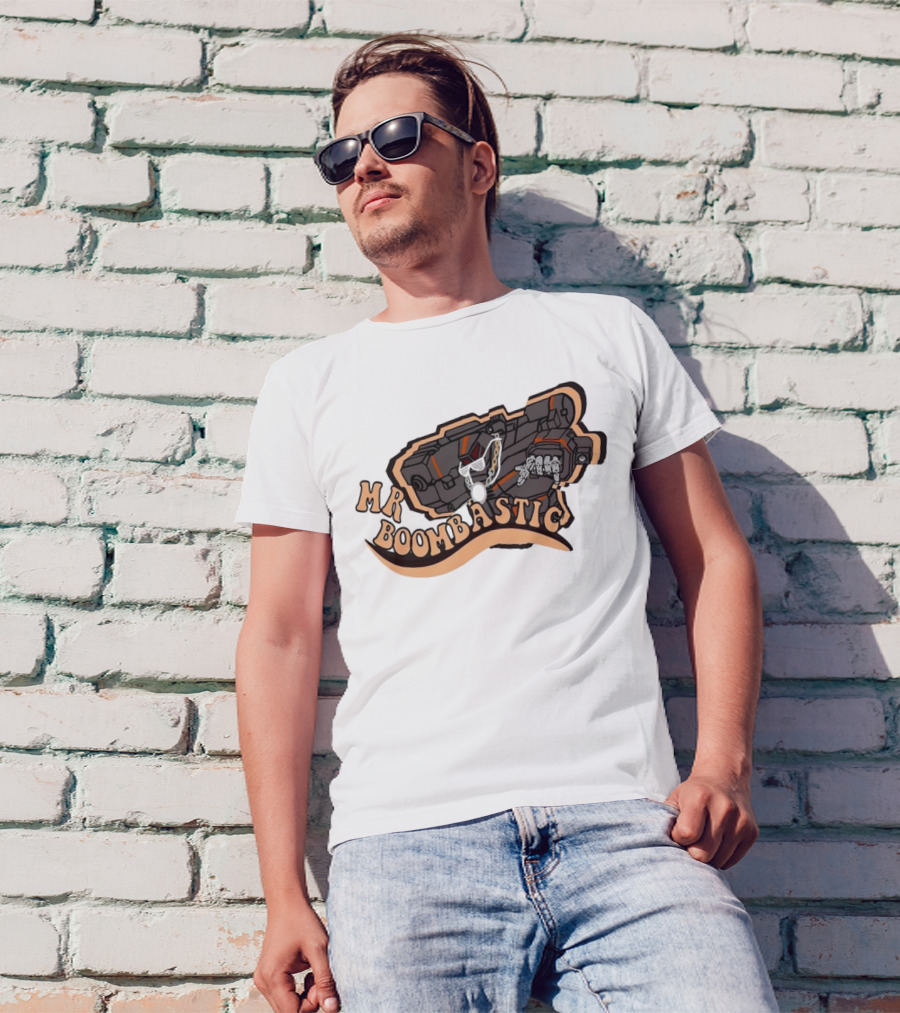 MR BOOMBASTIC Robot Design With Futuristic Mech Elements T-Shirt