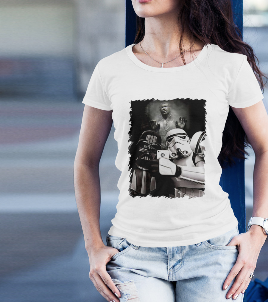 Star Wars Darth Vader And Stormtrooper Taking Selfie With Han Solo Frozen In Carbonite T-Shirt