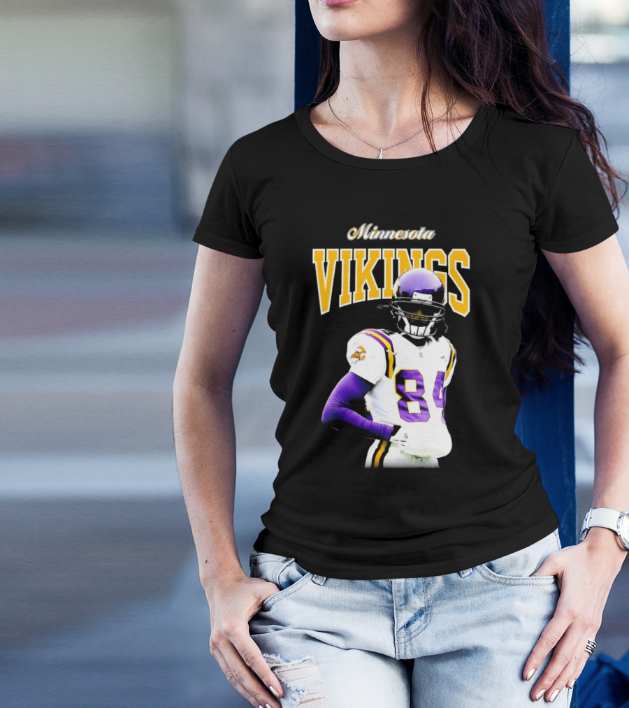 Minnesota Vikings Randy Moss Number 84 Retired Player Sideline Legend T-Shirt