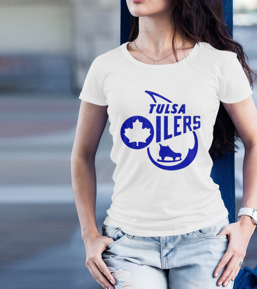 Tulsa Oilers 1982 Maple Leaf Ice Skate T-Shirt