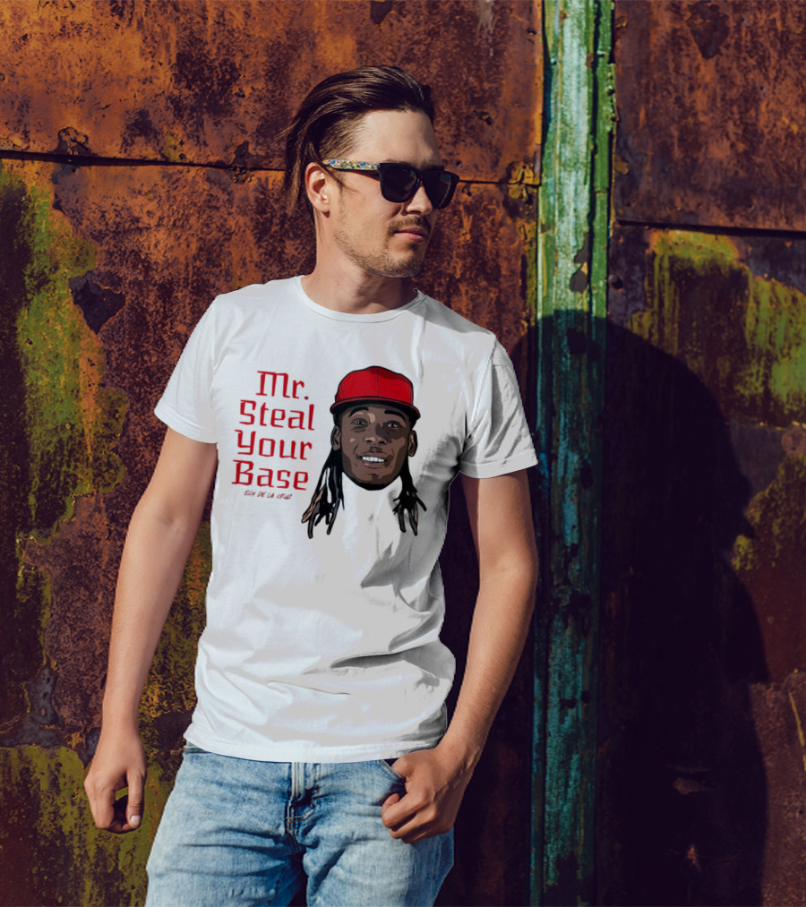 Elly De La Cruz Cincinnati Reds Mr. Steal Your Base Red Cap T-Shirt