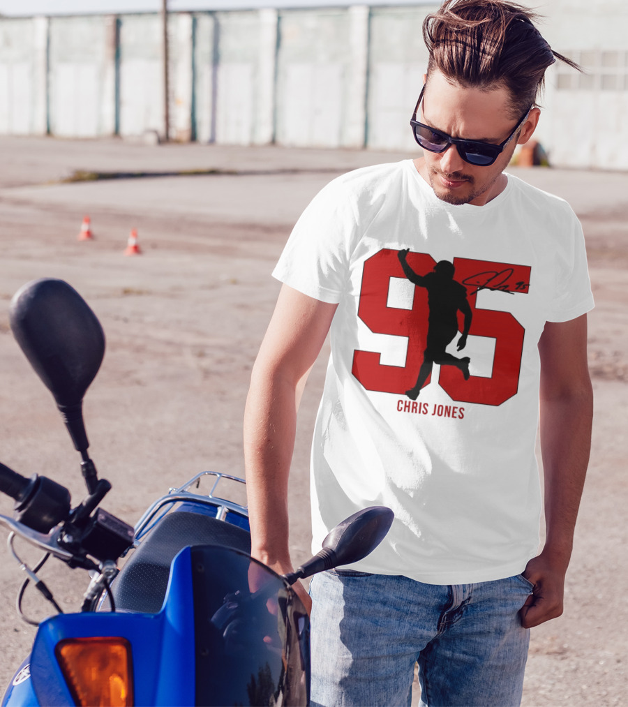 Chris Jones 95 Kansas City Chiefs Silo Signature Action Number T-Shirt