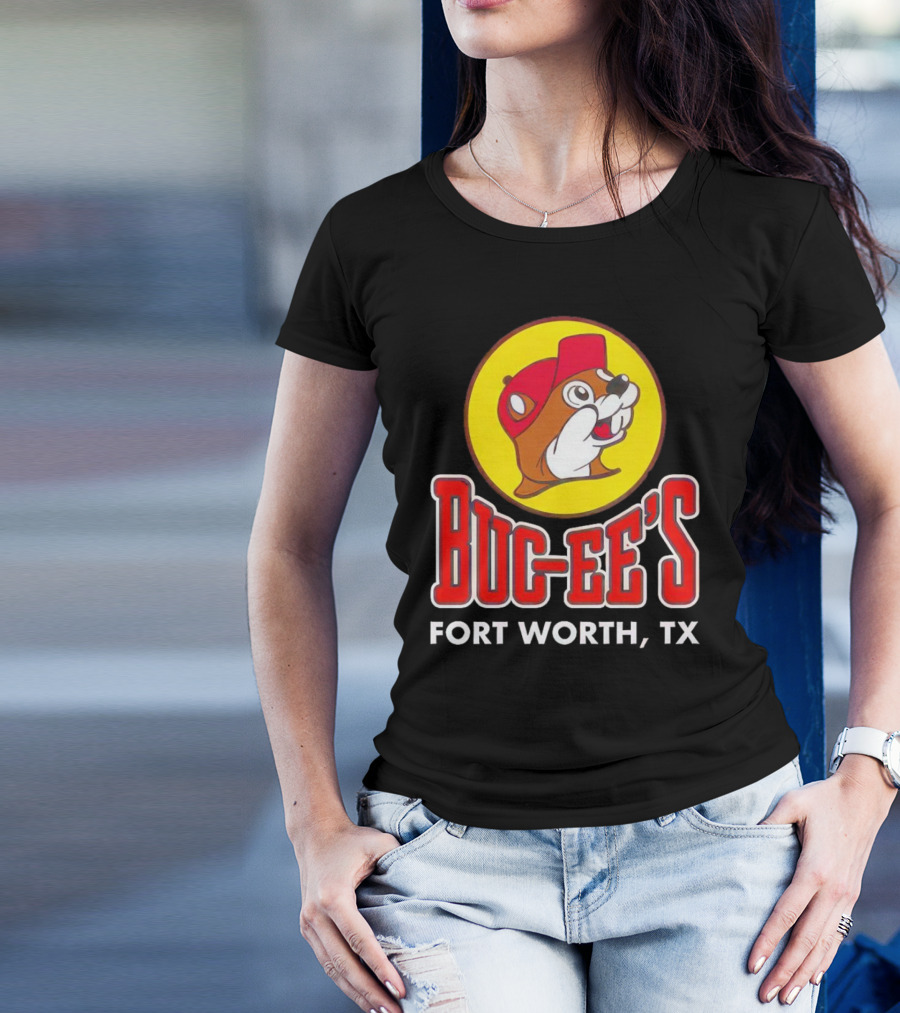 Buc-Ee's Fort Worth TX Logo With Beaming Beaver T-Shirt