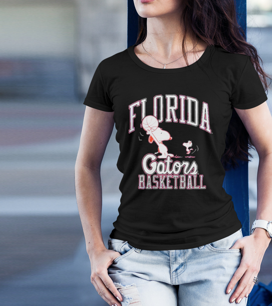 Florida Gators Basketball Snoopy And Woodstock Playing Basketball T-Shirt