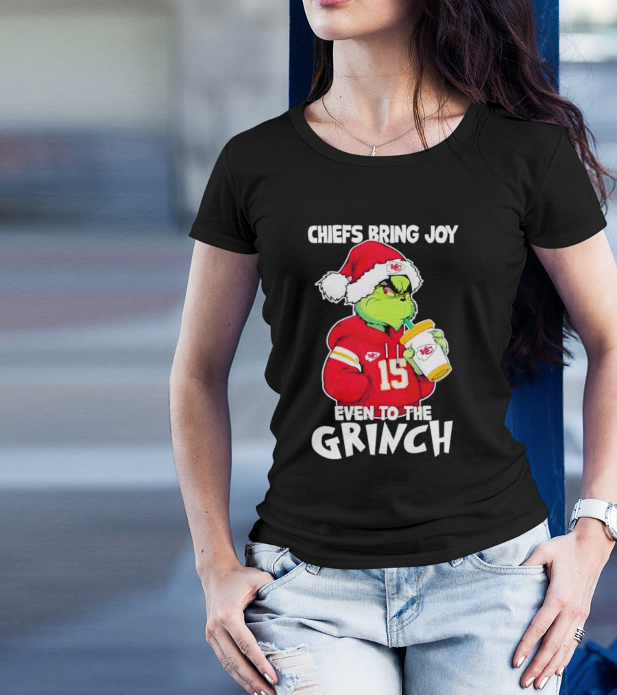 Chiefs Bring Joy Even To The Grinch T-Shirt