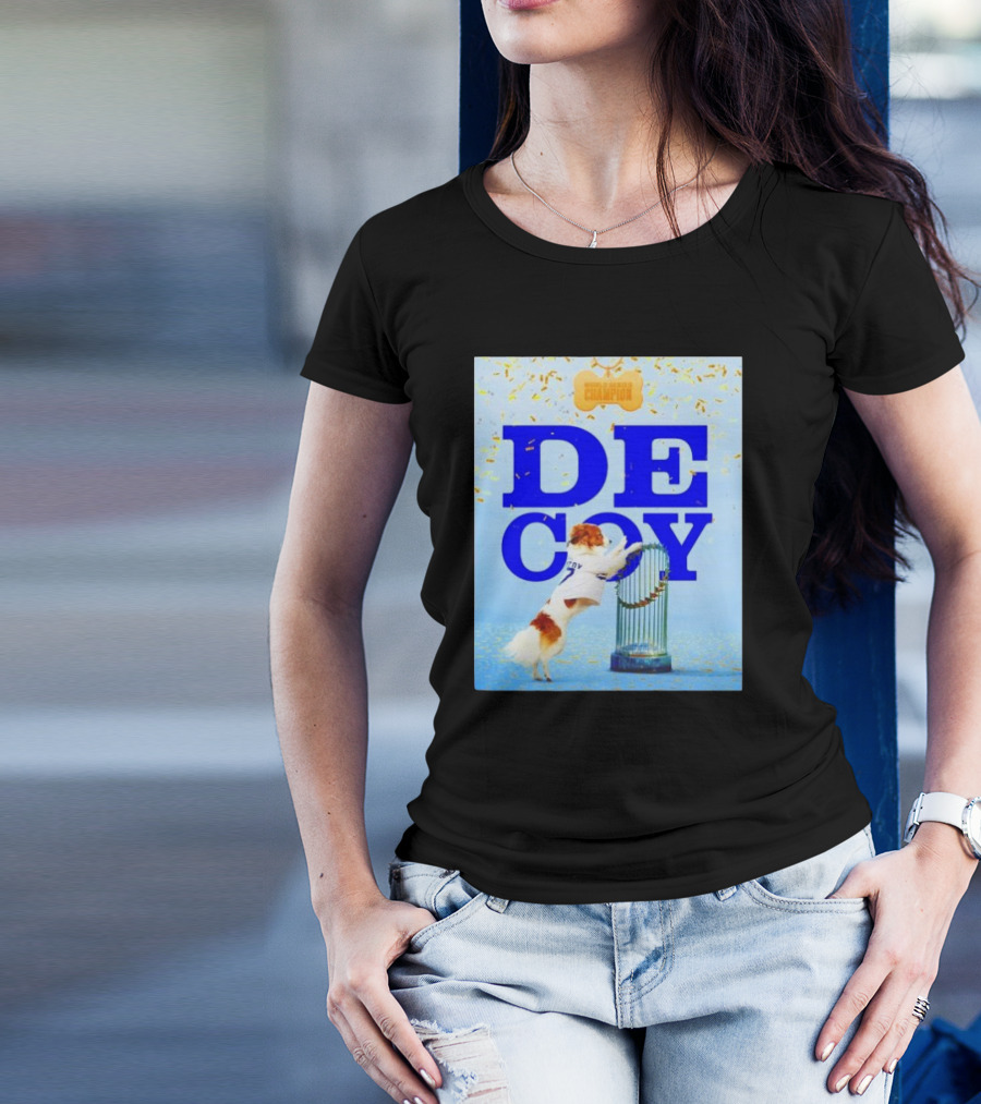 Decoy Dog Celebrating Los Angeles Dodgers World Series Champion With Trophy T-Shirt