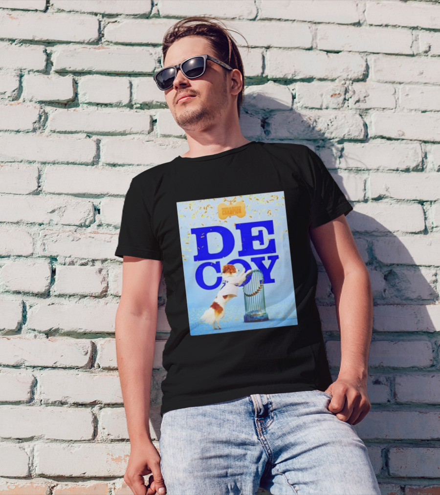 Decoy Dog Celebrating Los Angeles Dodgers World Series Champion With Trophy T-Shirt