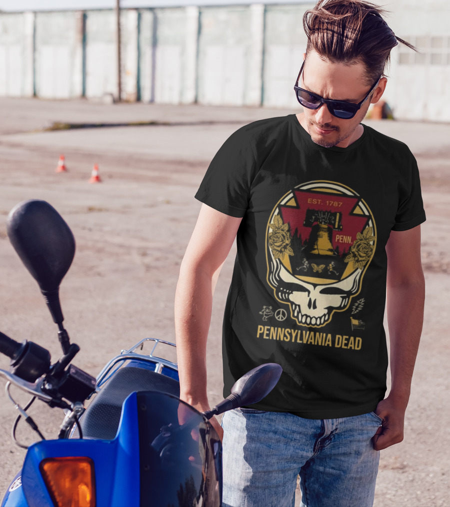 Pennsylvania Dead Est. 1787 Penn Skull With Liberty Bell And Roses T-Shirt