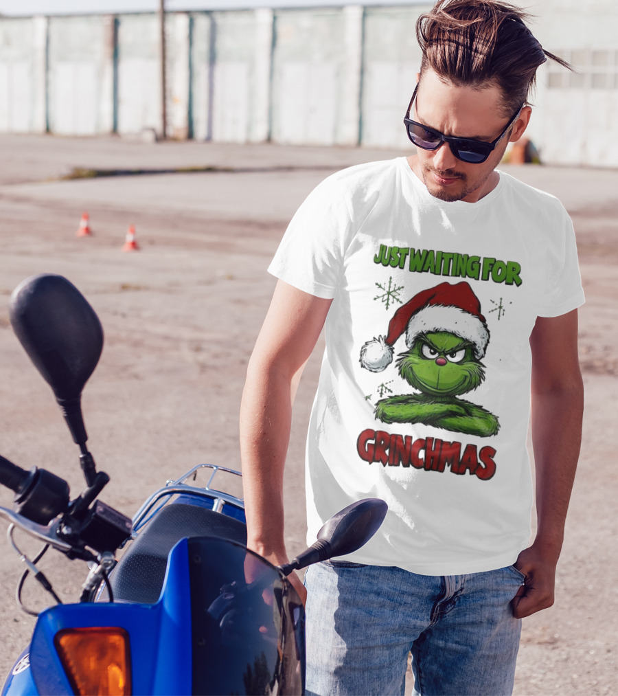 Just Waiting For Grinchmas 2024 Grinch Santa Hat T-Shirt