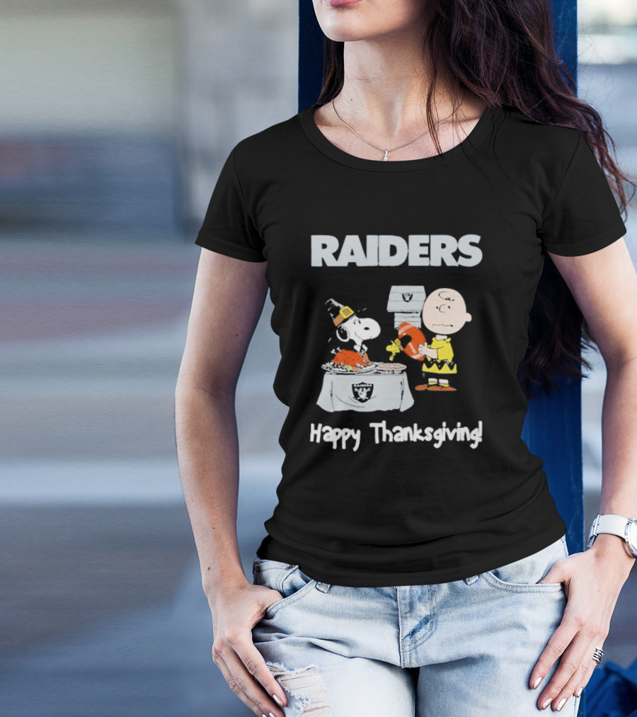 Raiders Charlie Brown Snoopy Happy Thanksgiving T-Shirt