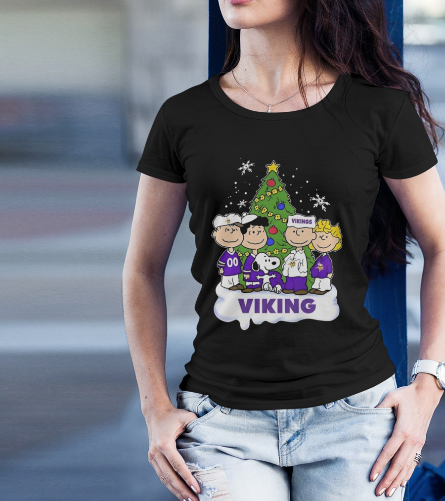 Peanuts Characters Minnesota Vikings Christmas 2024 Viking T-Shirt