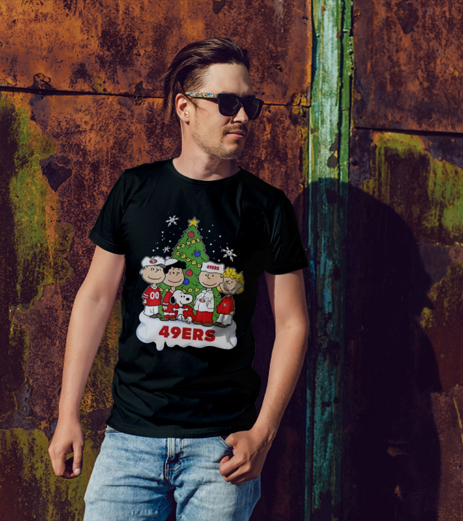 San Francisco 49Ers Snoopy And Friends Christmas T-Shirt