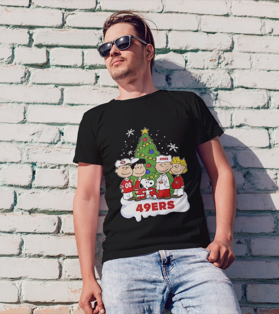 San Francisco 49Ers Snoopy And Friends Christmas T-Shirt