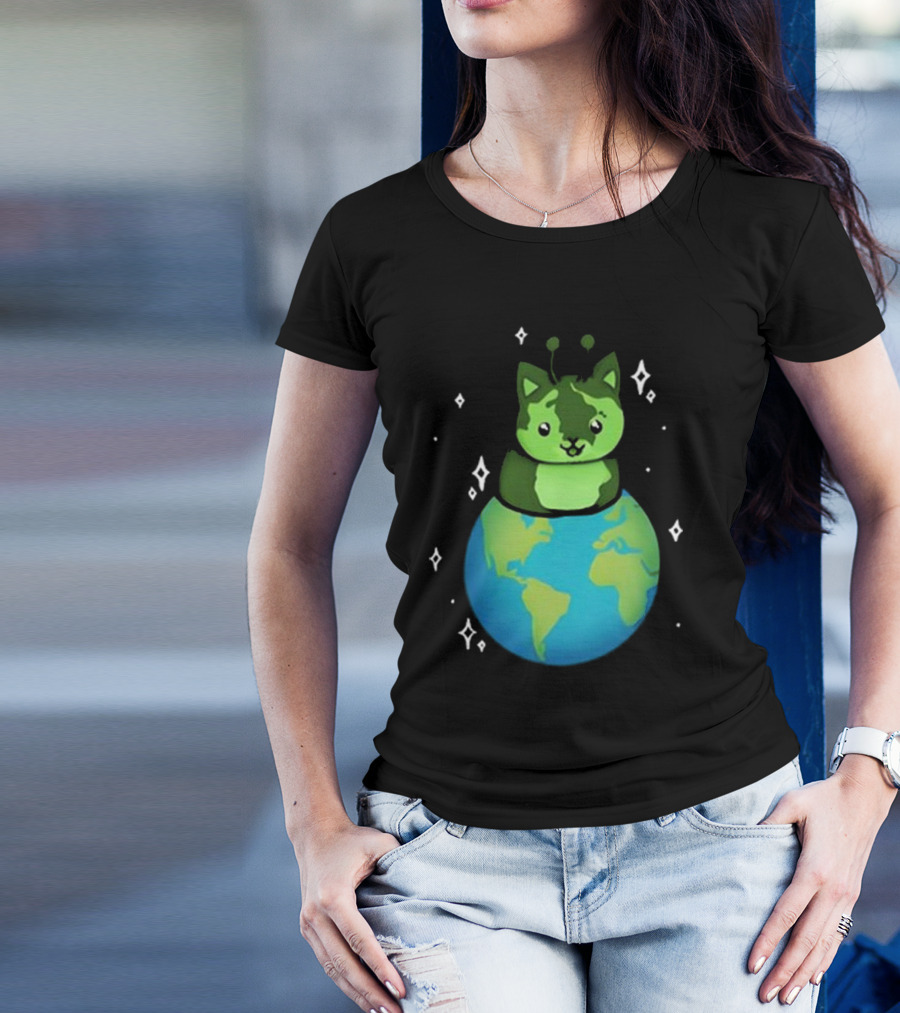 Cult Of Biscuit Alien Biscuit Cat Globe Stars T-Shirt