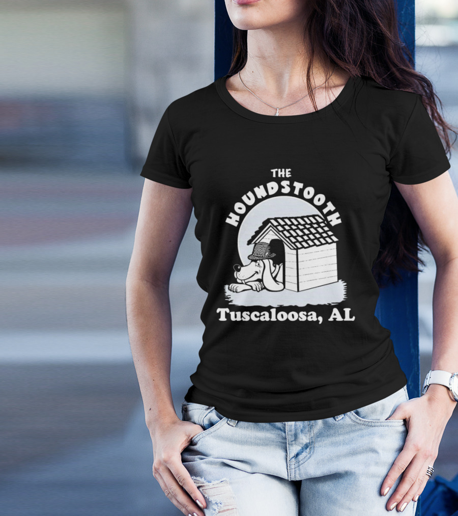 The Houndstooth Hound Doghouse Tuscaloosa AL T-Shirt