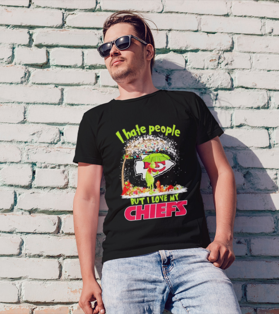 I Hate People But I Love My Chiefs Grinch And Max Kansas City Chiefs Christmas T-Shirt