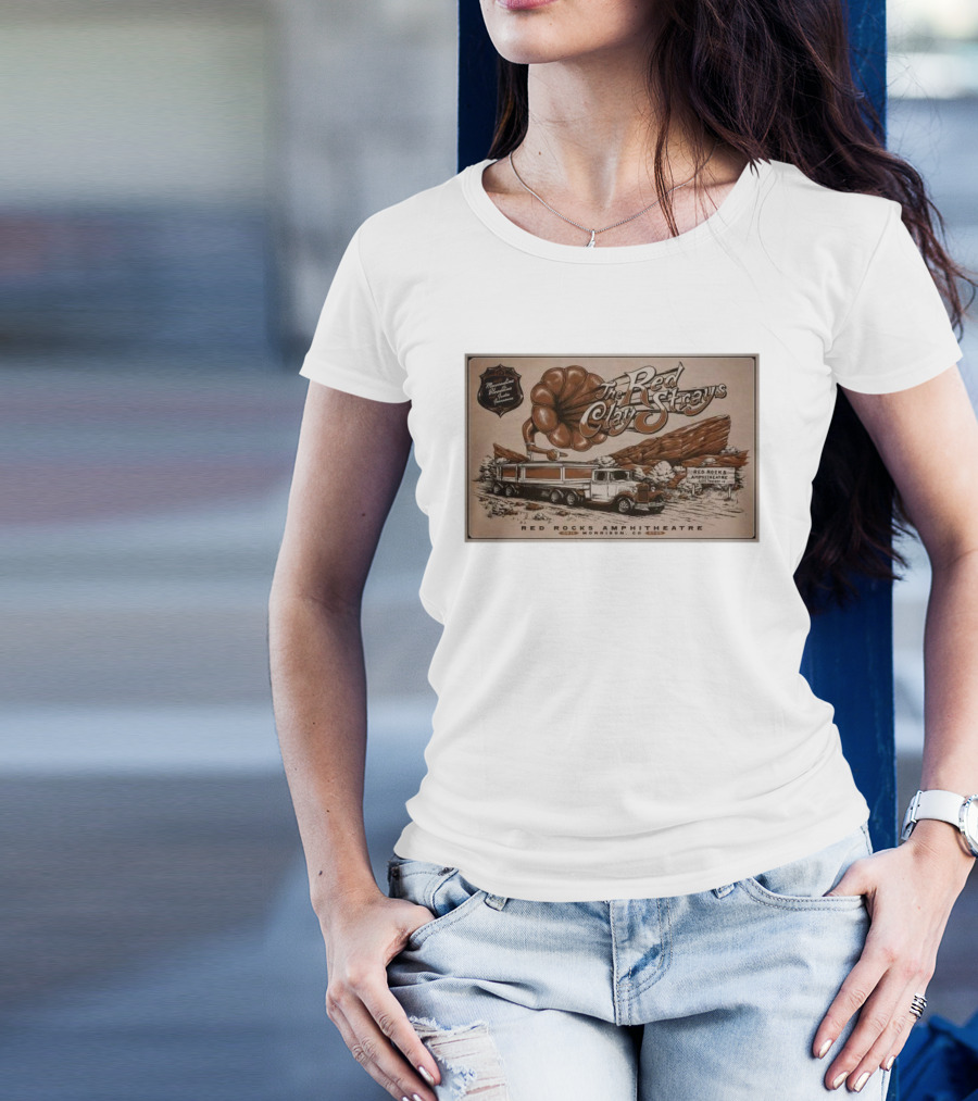 Red Clay Strays Morrison CO Sep 14 2025 Red Rocks Amphitheatre Stagecoach And Trumpet T-Shirt