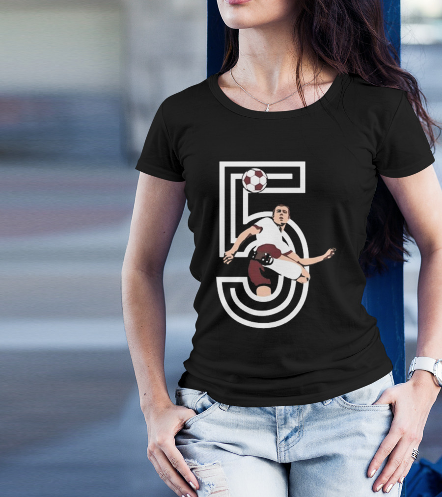 Der Kaiser Franz Beckenbauer Iconic Number 5 Soccer Legend T-Shirt