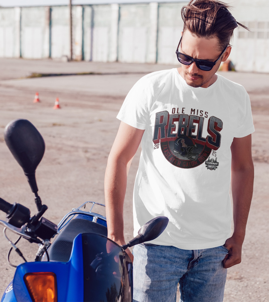 Ole Miss Rebels TaxSlayer Gator Bowl 2025 Football Helmet T-Shirt