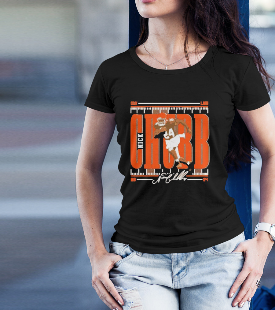 Nick Chubb Cleveland Browns Running Football Player 24 RB Signature T-Shirt