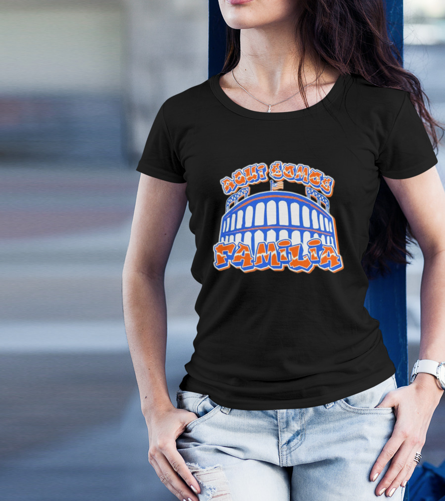 Aqui Somos Familia Citifield New York Mets T-Shirt