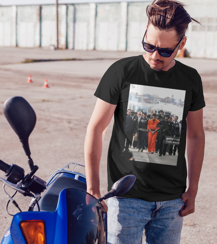Loloverruled Luigi Mangione Late Contender For Year Prisoner Surrounded By Police T-Shirt