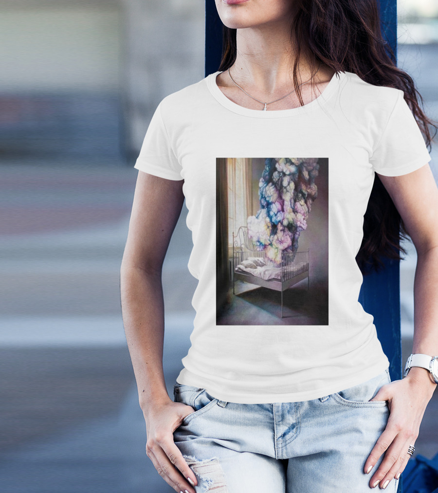 Shang Chengxiang A Start From The Mist Dreamlike Colorful Smoke Billowing Over Bed T-Shirt