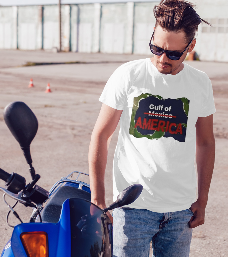Gulf Of America Map Text T-Shirt