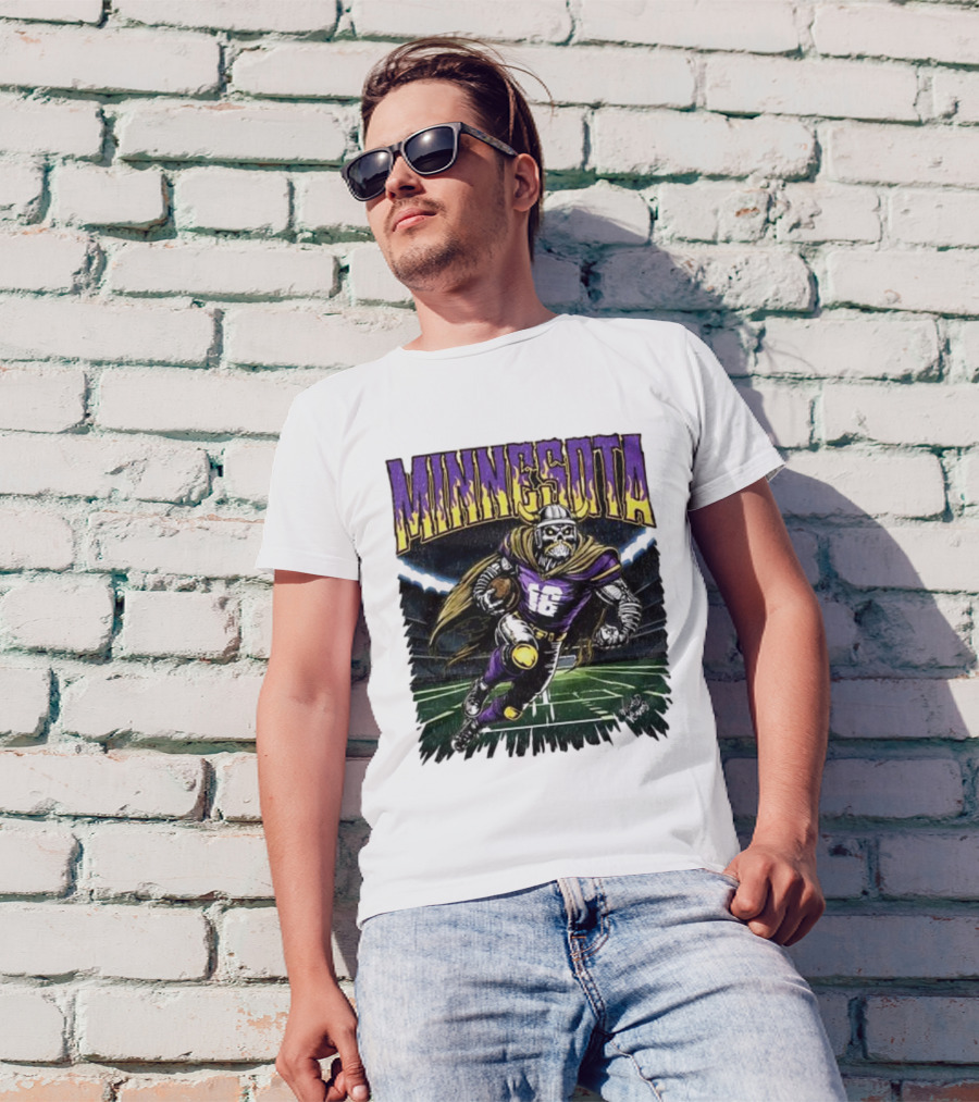 Minnesota Vikings Skeleton Player Football Run T-Shirt