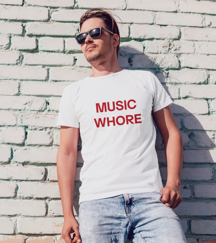 Divadelight Music Whore Bold Red Text Design T-Shirt