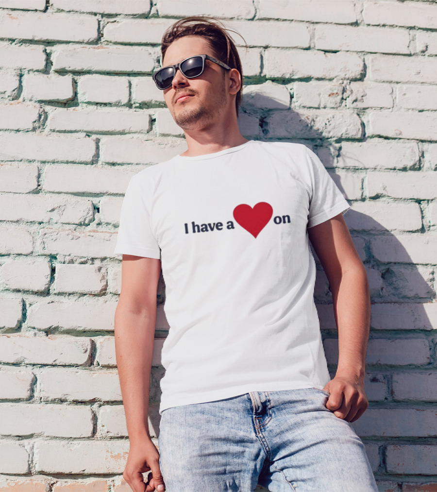 Familyfriendlyog I Have A Heart On Red Heart Design T-Shirt