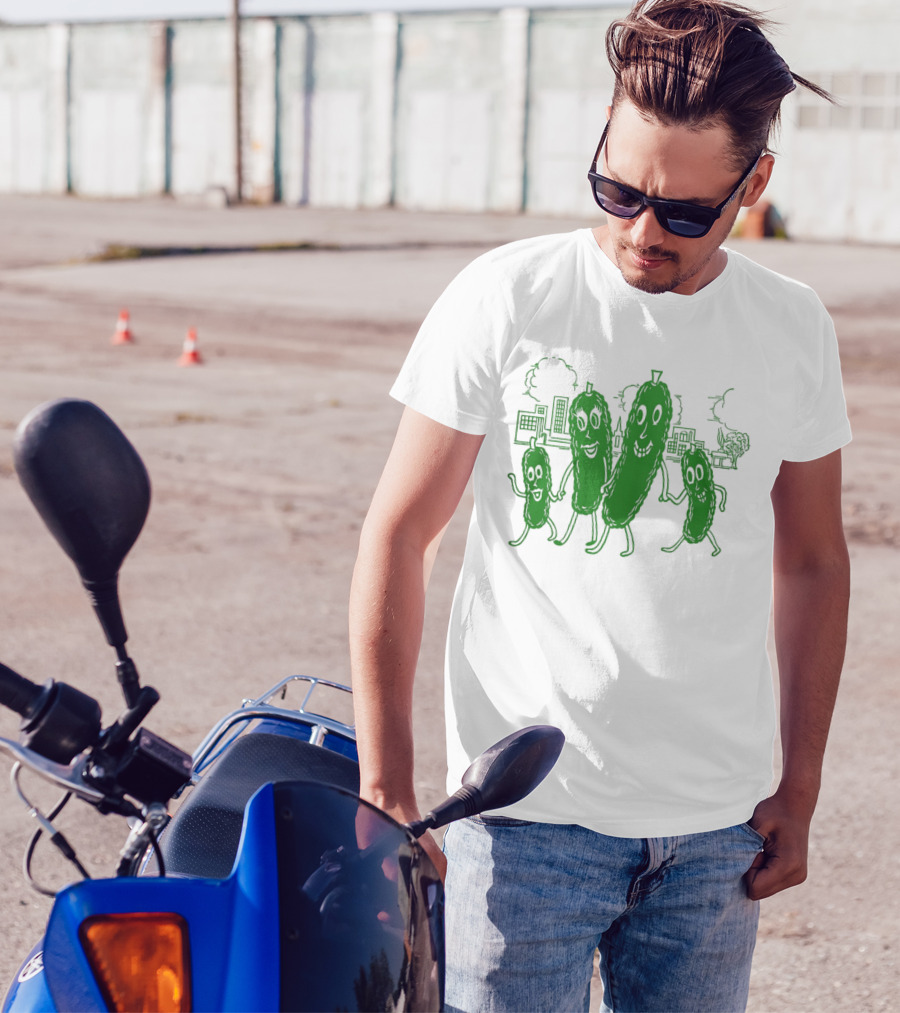 Vintage Pickle Family With Cityscape Background Vintage T-Shirt
