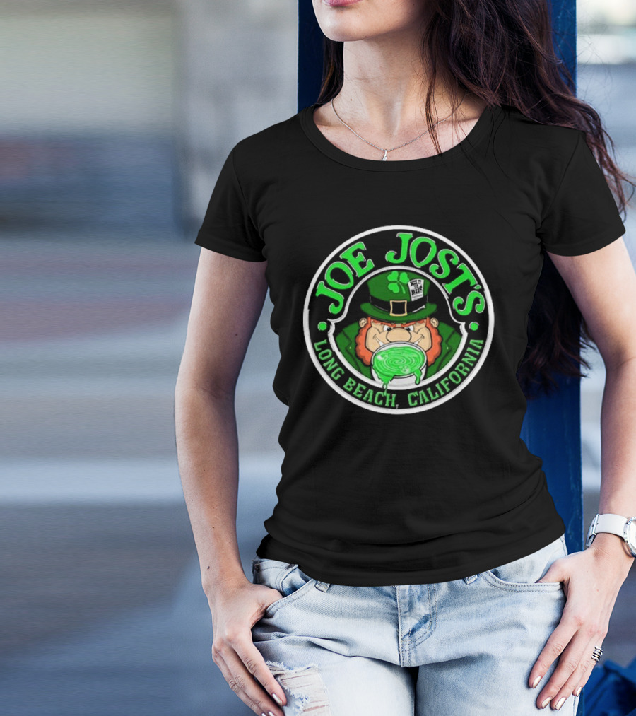 Joe Jost's Long Beach California Leprechaun Beer Circle T-Shirt